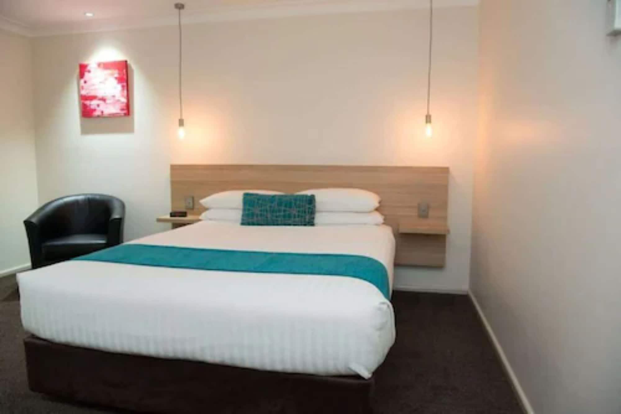 Central Caleula Motor Lodge Orange Extérieur photo