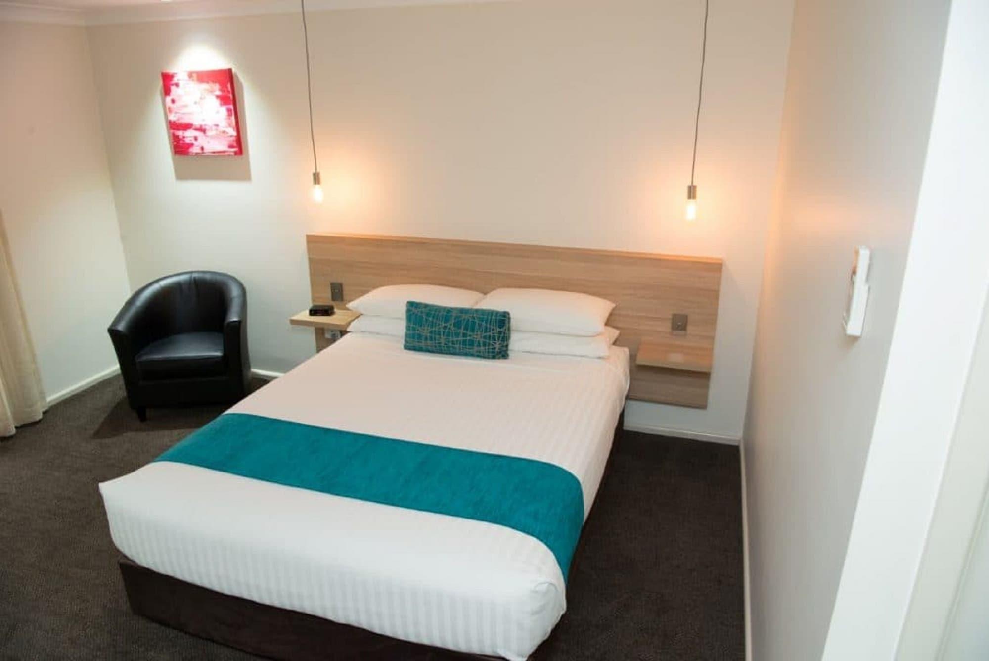 Central Caleula Motor Lodge Orange Extérieur photo