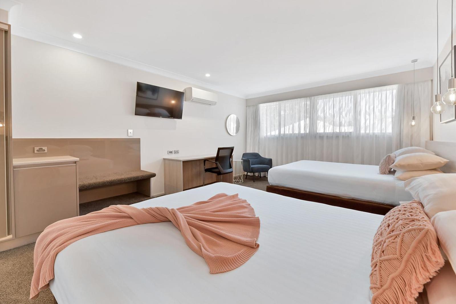 Central Caleula Motor Lodge Orange Extérieur photo