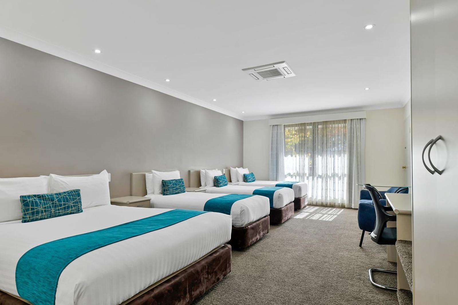 Central Caleula Motor Lodge Orange Extérieur photo