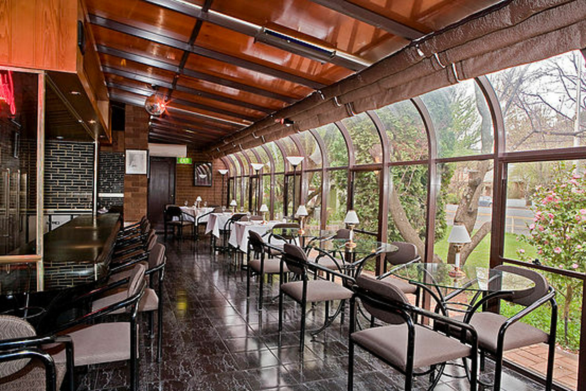 Central Caleula Motor Lodge Orange Extérieur photo